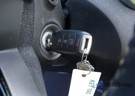 2019 Kia Sorento 3.3L Lx z USA, uszkodzony, nr VIN 5XYPGDA59KG535109